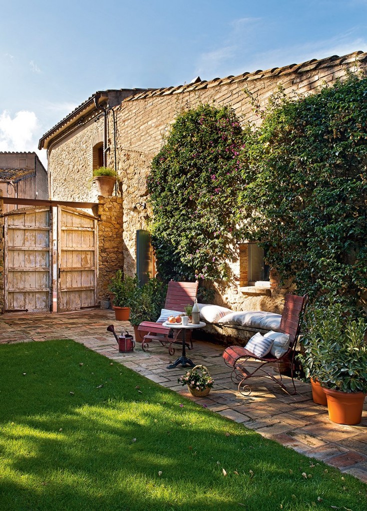 Από παλιό αχυρώνα σε μαγικό εξοχικό5