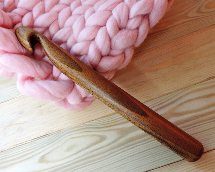 πλεκτή διακόσμηση με χοντρά νήματα14